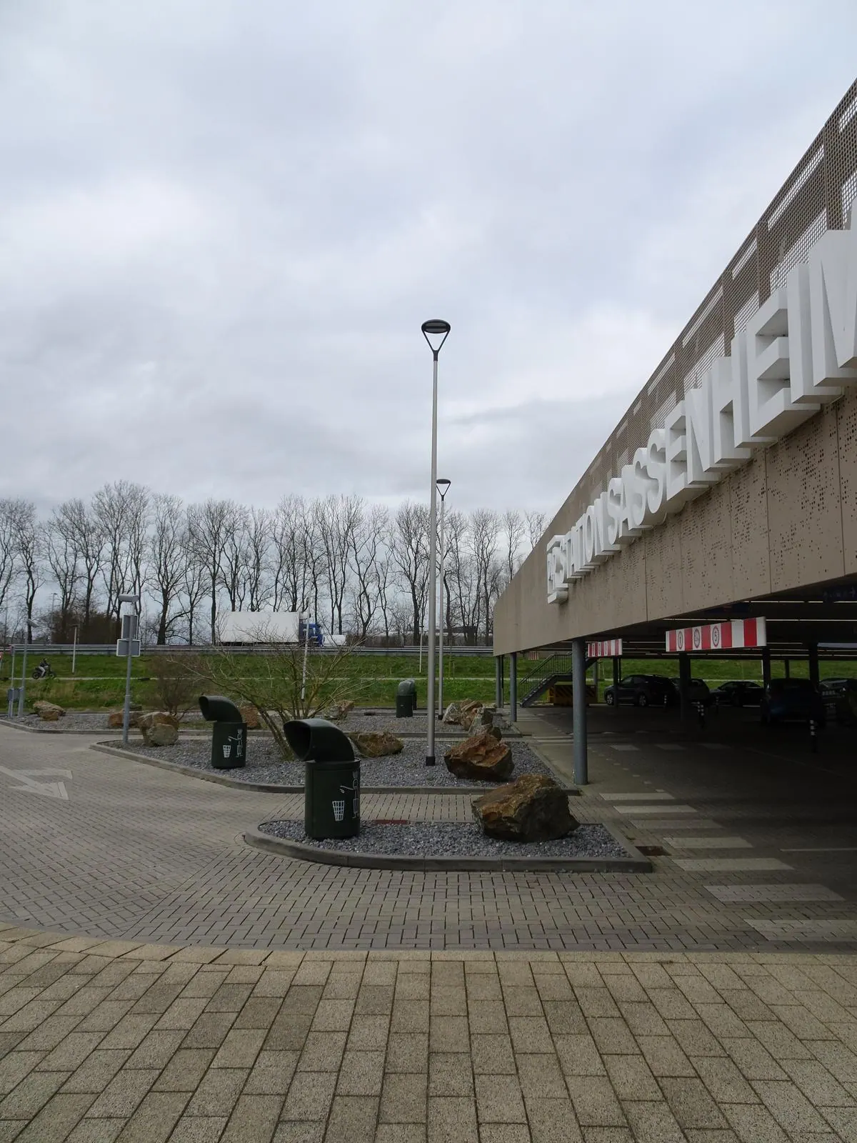 Lang · Sassenheim