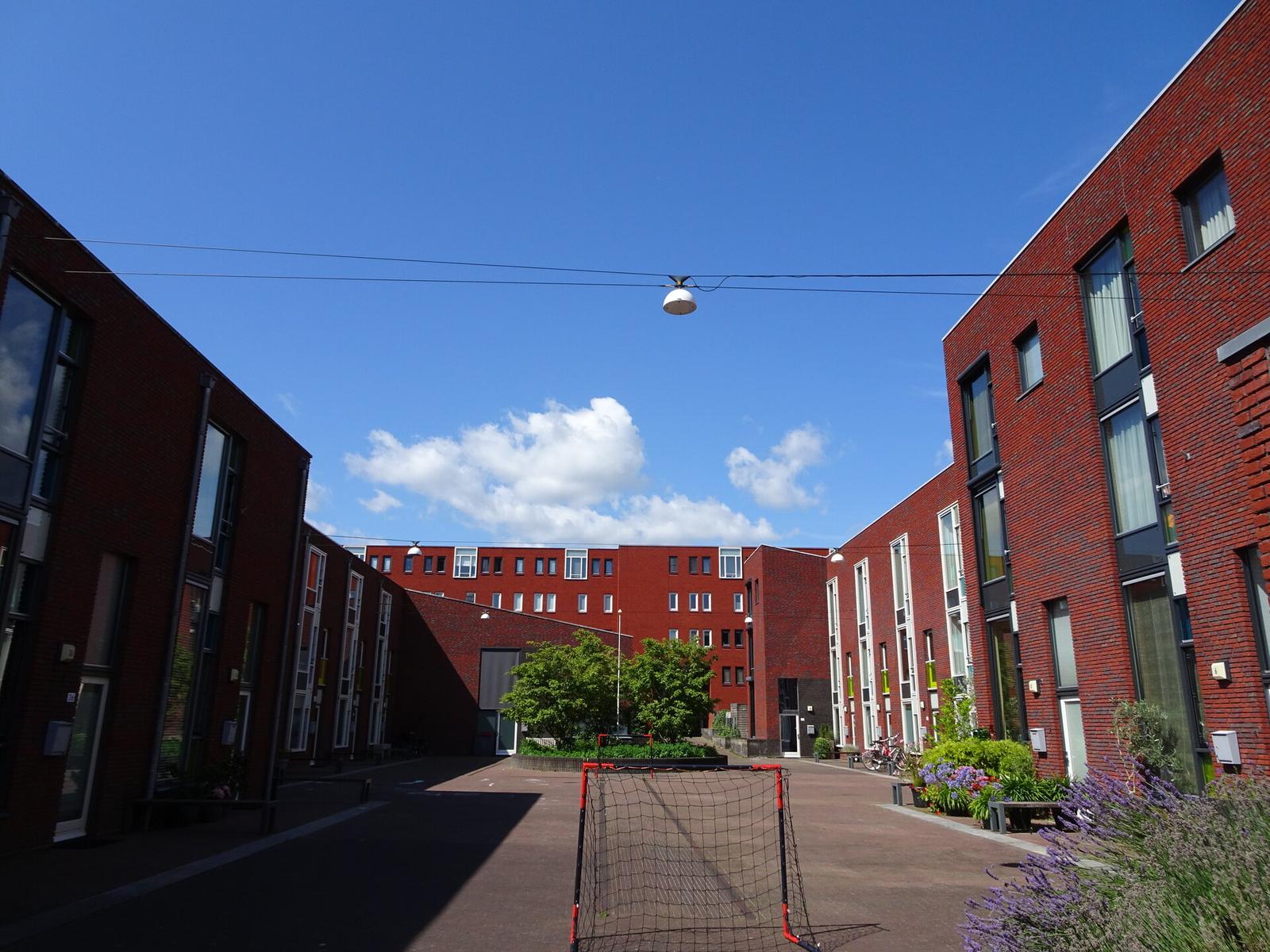 Spoorbrughof – Apeldoorn